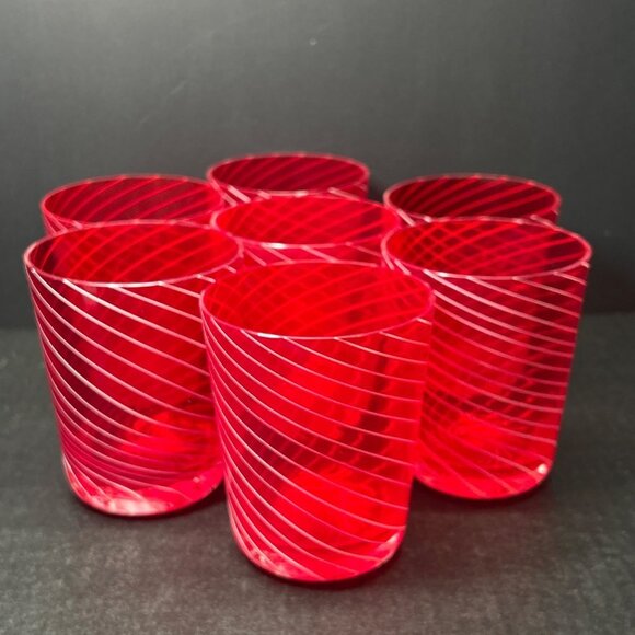 Vintage Blown Swirl Red Cocktail 16 oz Glasses Set of 7  4 1/2" tall 3 3/4" wide - Picture 3 of 8